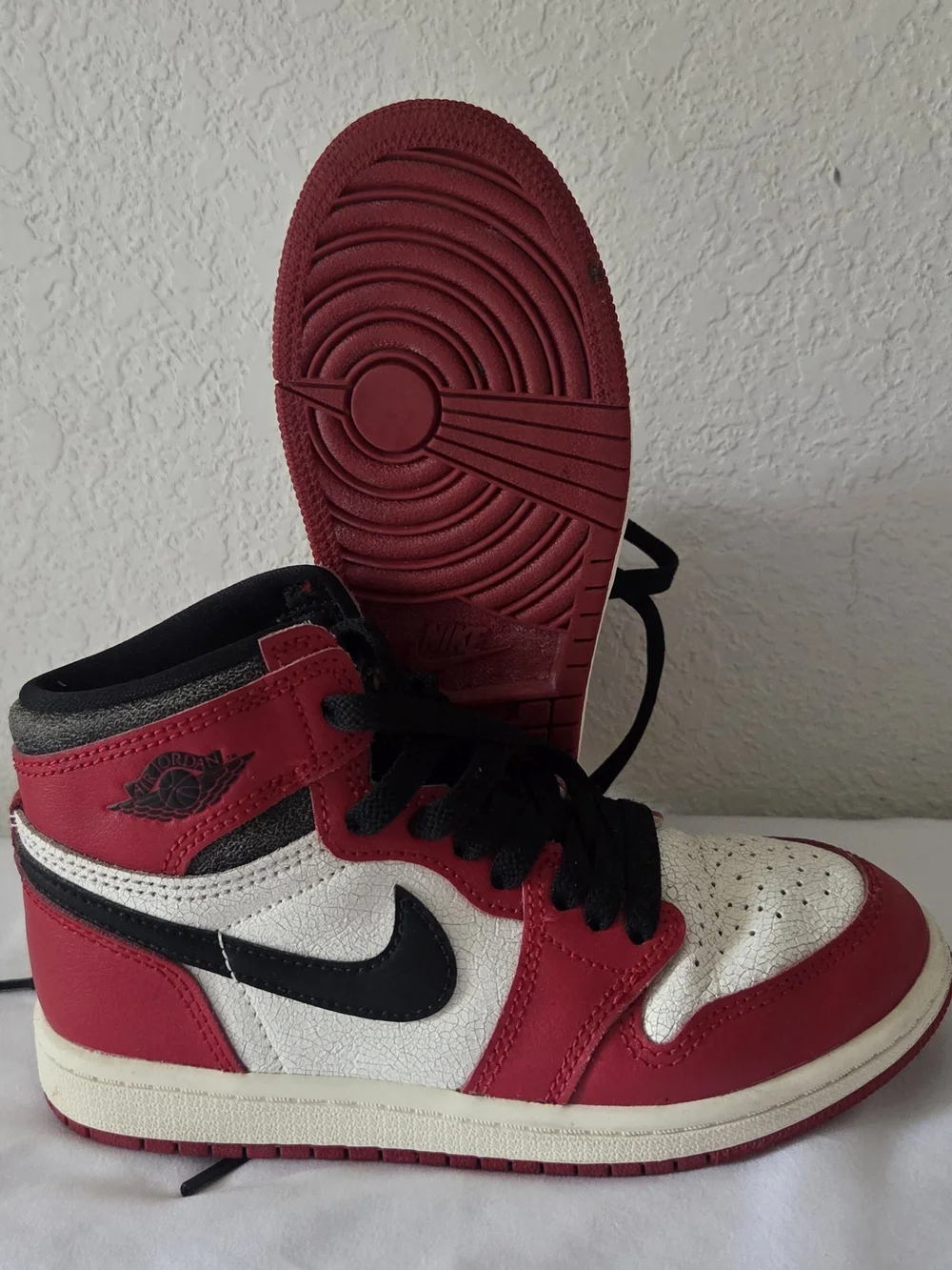 Nike Kids High-Top Sneakers in Red, White & Black